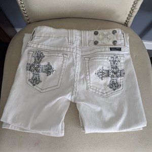 Woman's Miss Me Boot cut White Jeans